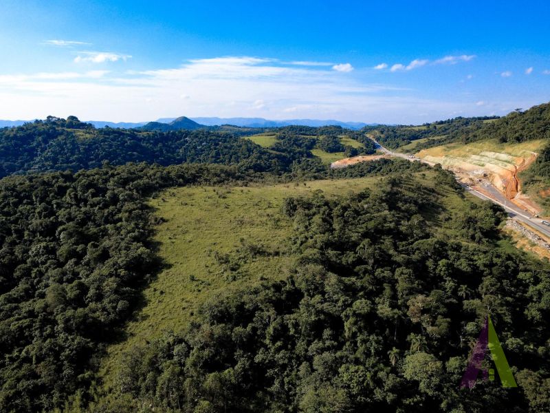 Terreno para construir sua indústria / galpão comercial no acesso a São Roque!