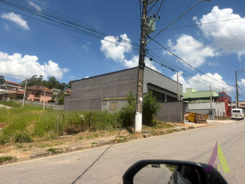 Galpão Novo em Marinque!