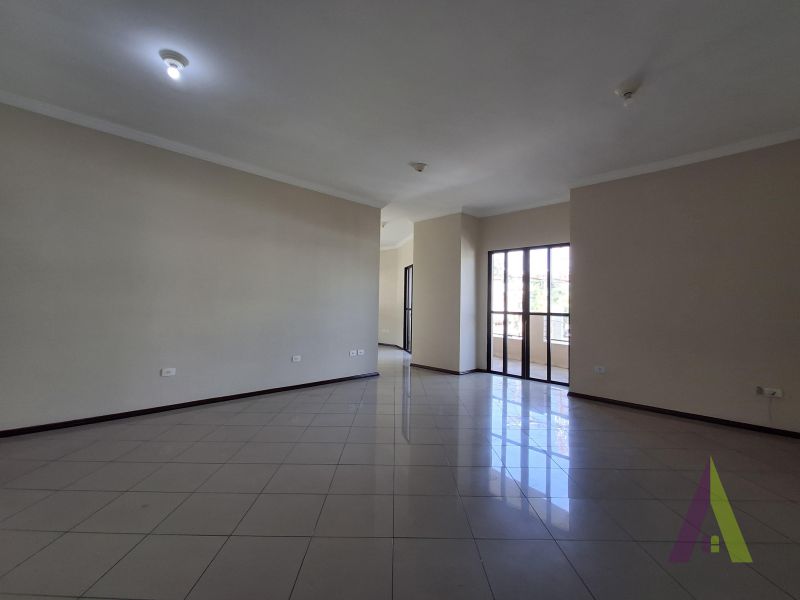 Apartamento com Área Gourmet no Centro de São Roque!