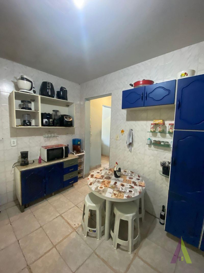 Casa Térrea em Bairro Tradicional em São Roque! 