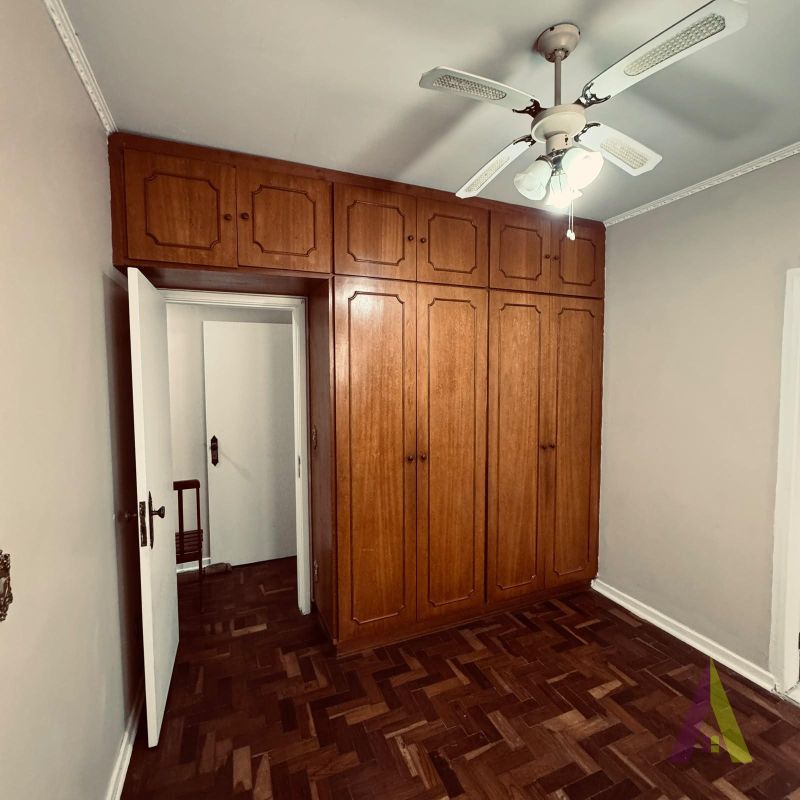 Casa Térrea em Bairro Tradicional de  São Roque!