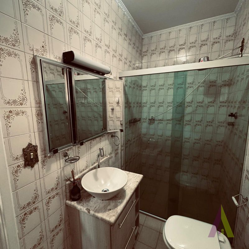 Casa Térrea em Bairro Tradicional de  São Roque!