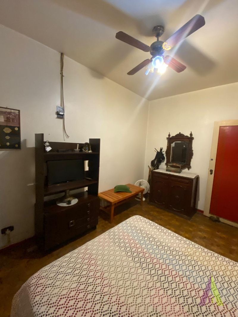 Casa Próxima ao Centro de São Roque!