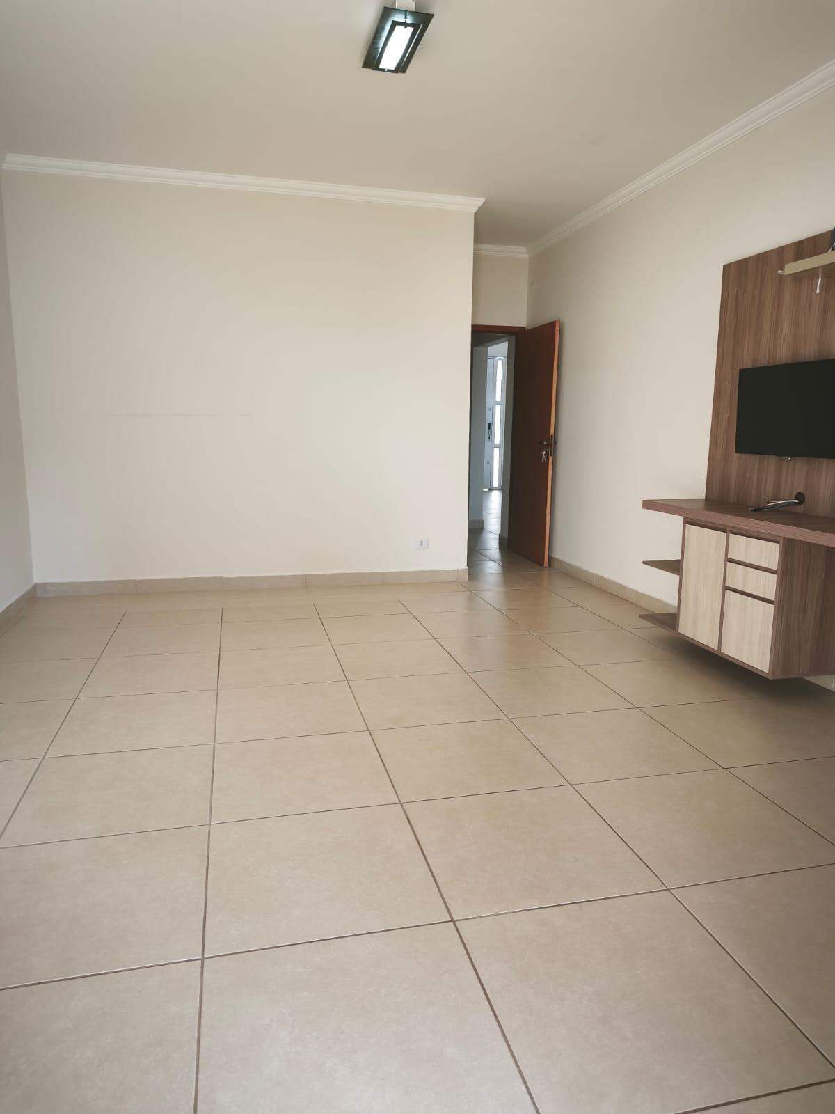 Casa Térrea em Condomínio de Alto Padrão de São Roque!