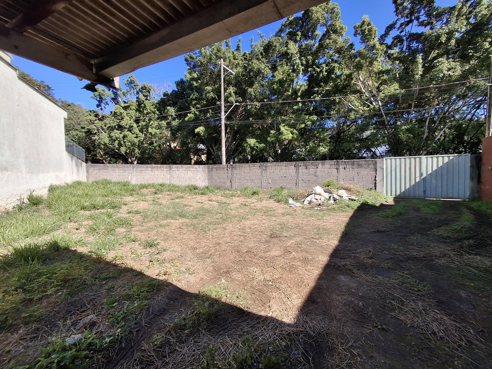 Terreno em Vila Junqueira, SÃO ROQUE - Terreno de esquina plano e murado na região central de São Roque! - Foto 3
