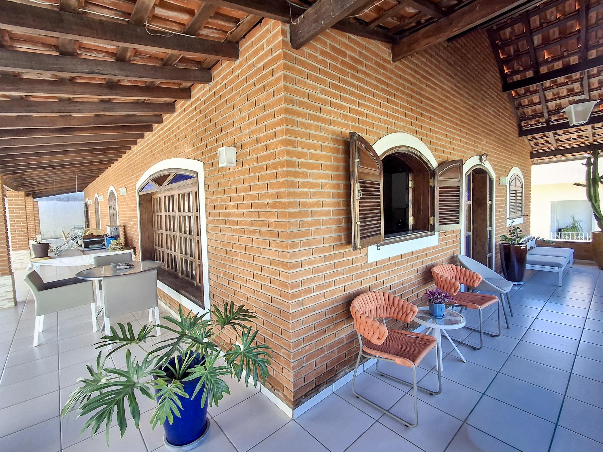 Condomínio em Jardim Brasil, SÃO ROQUE - Imóvel com 2 casas, 1 depósito, piscina e quintal gigantesco na região central de São Roque! - Foto 11