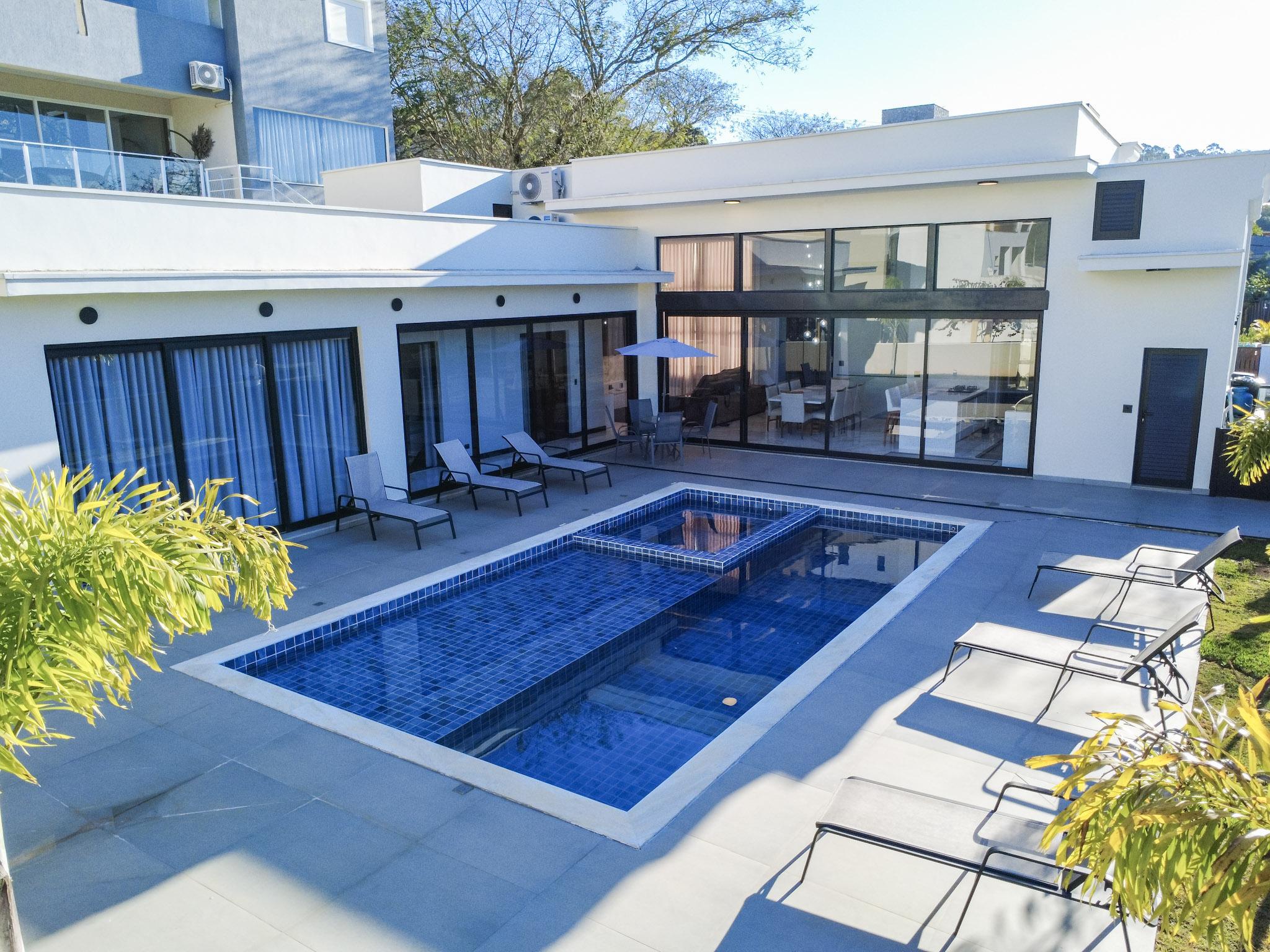 Condomínio em Condomínio Altos de São Roque (Ponderosa, SÃO ROQUE - Casa contemporânea com piscina aquecida em condomínio de luxo em São Roque! - Foto 13