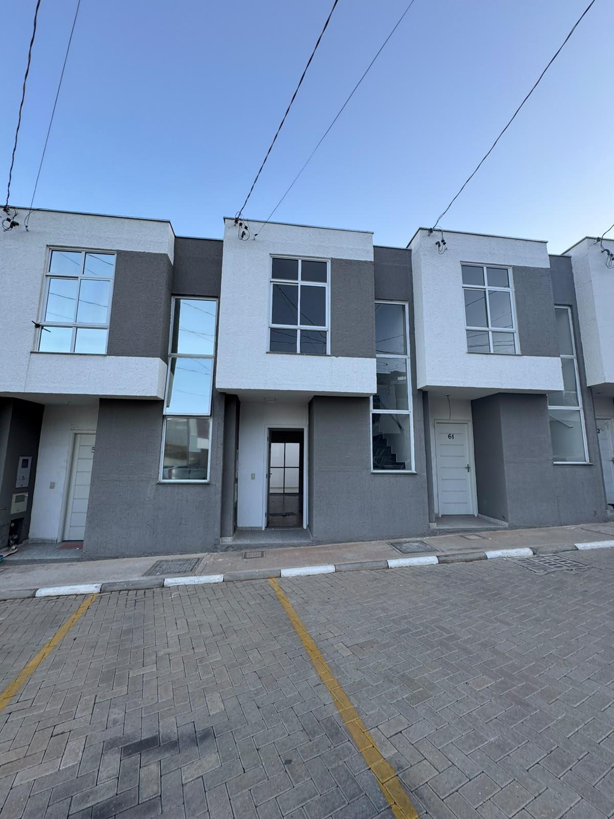 Condomínio em São Roque Country Club I, MAIRINQUE - Sobrado Novo em Condomínio de Mairinque! - Foto 1