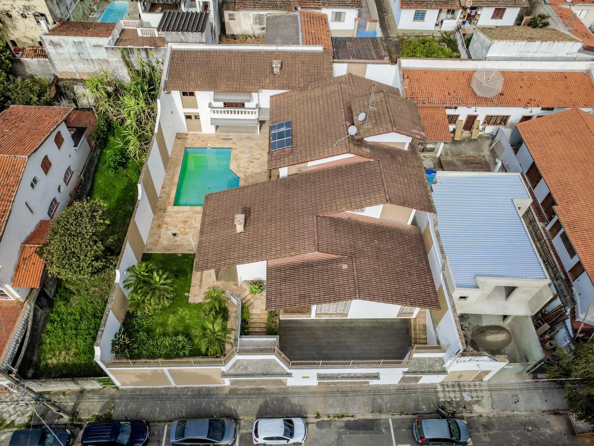 Condomínio em Vila Marques, SÃO ROQUE - Sobrado de Alto Padrão com Atelier Avarandado e Linda Vista no Coração de São Roque! - Foto 4