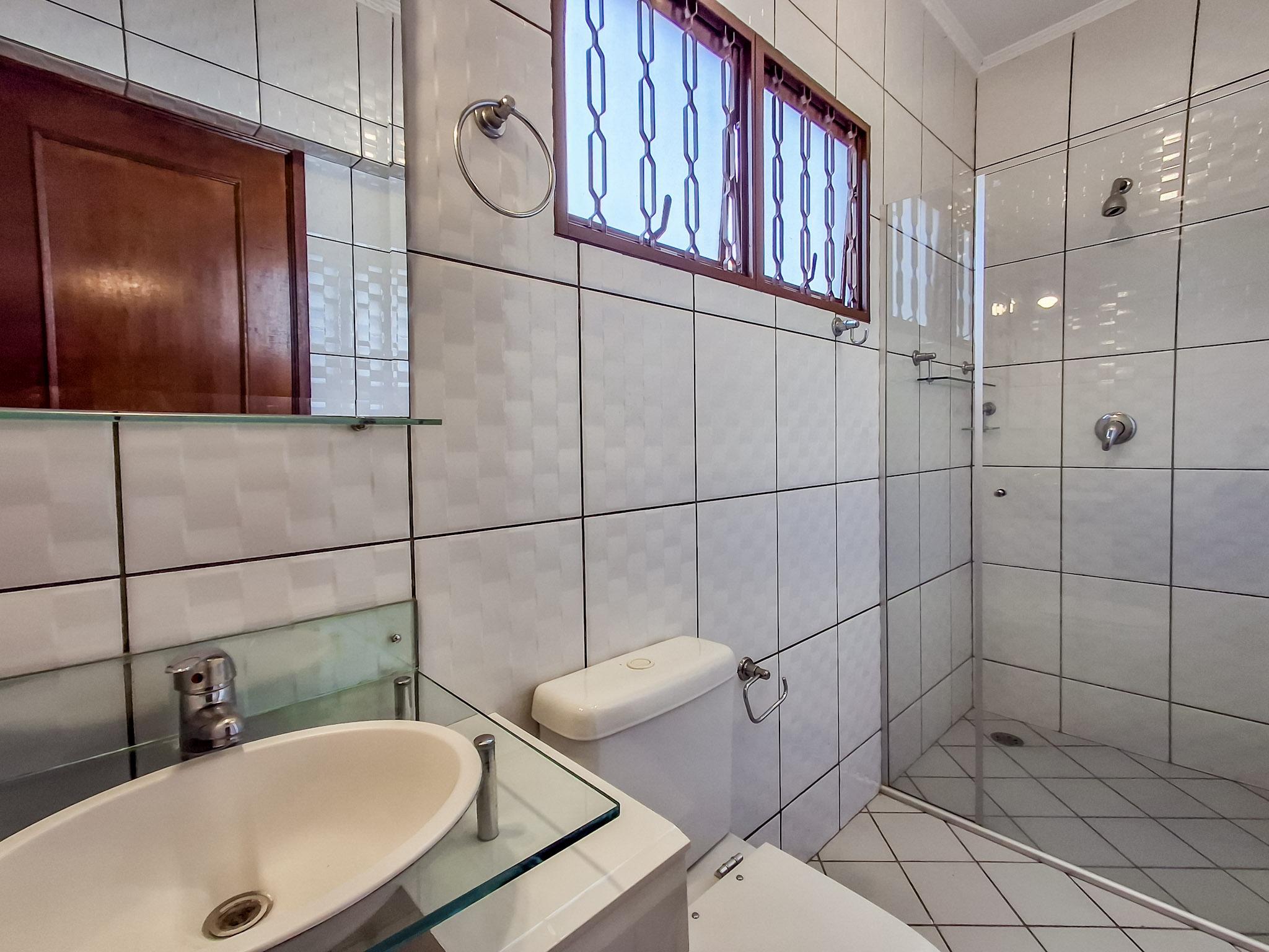 Condomínio em Vila Marques, SÃO ROQUE - Sobrado de Alto Padrão com Atelier Avarandado e Linda Vista no Coração de São Roque! - Foto 93