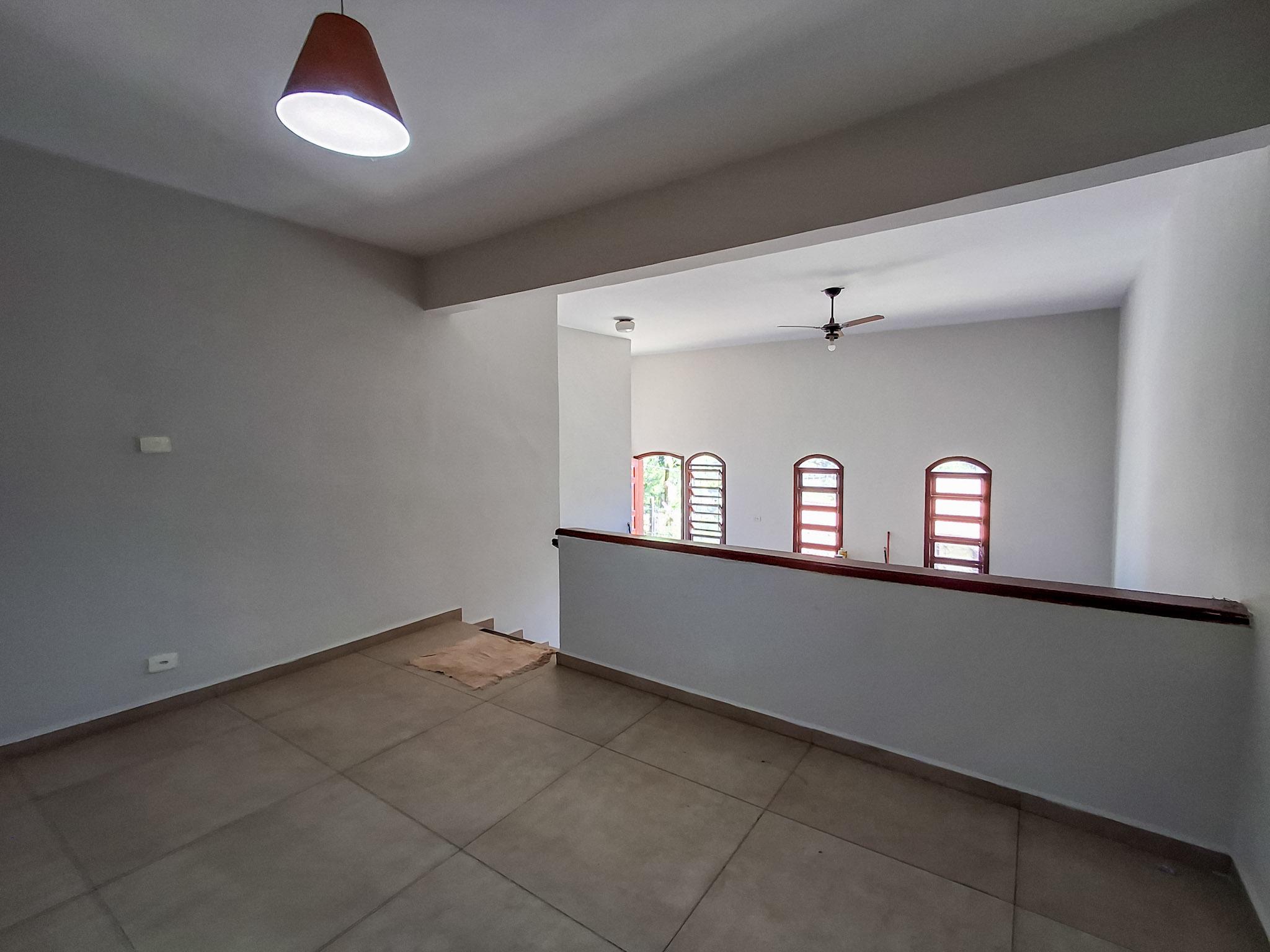 Condomínio em Jardim Boa Vista, SÃO ROQUE - Casa com kitnet e terraço coberto com churrasqueira em São Roque! - Foto 12