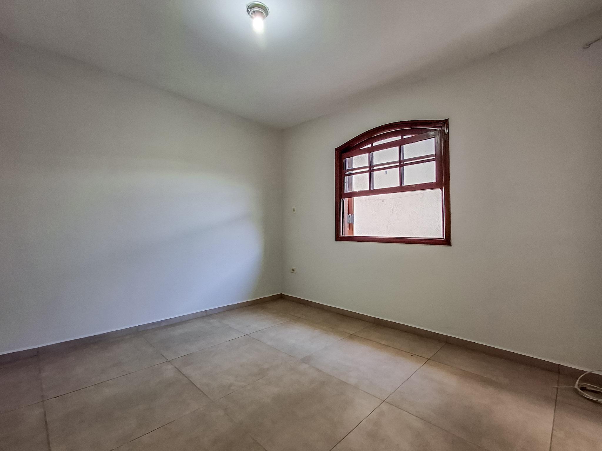 Condomínio em Jardim Boa Vista, SÃO ROQUE - Casa com kitnet e terraço coberto com churrasqueira em São Roque! - Foto 26