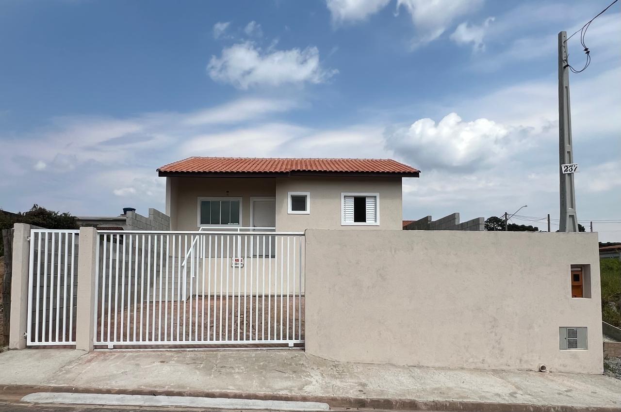 Casa em Vila Vilma (Mailasqui), SÃO ROQUE - Casa Térrea com Quintal em Mailasqui!