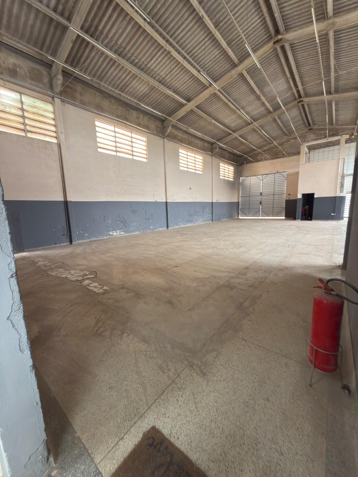 Industrial em Mombaça, SÃO ROQUE - Galpão próximo a Castelo Branco em São Roque!