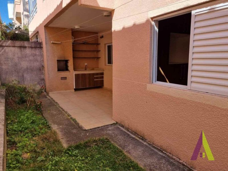 Apartamento Térreo com Garden em Condomínio Resort de São Roque!