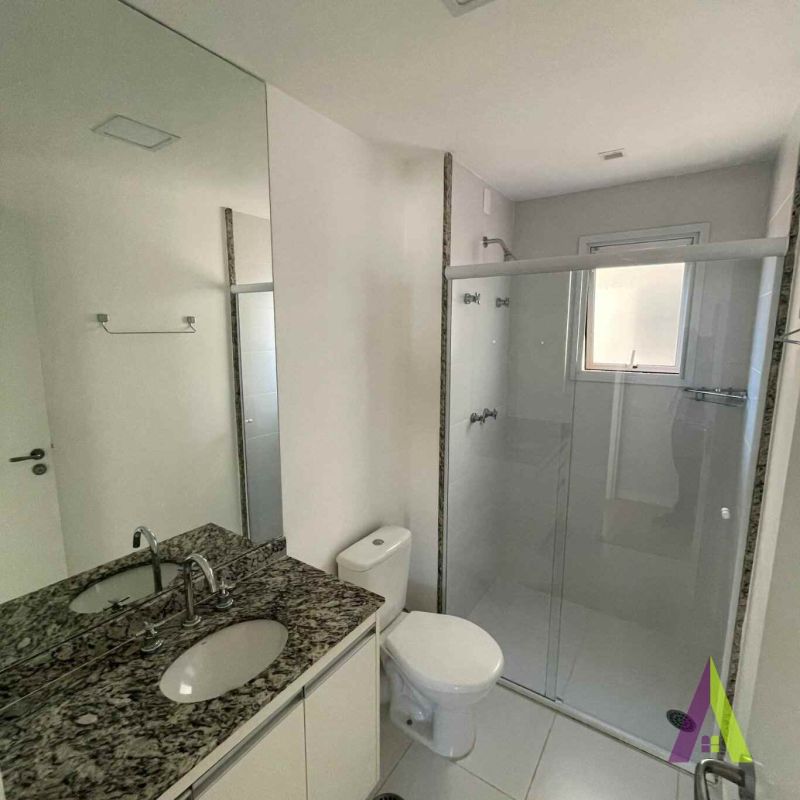  Apartamento Rico em Panejados em Condomínio Clube de São Roque!