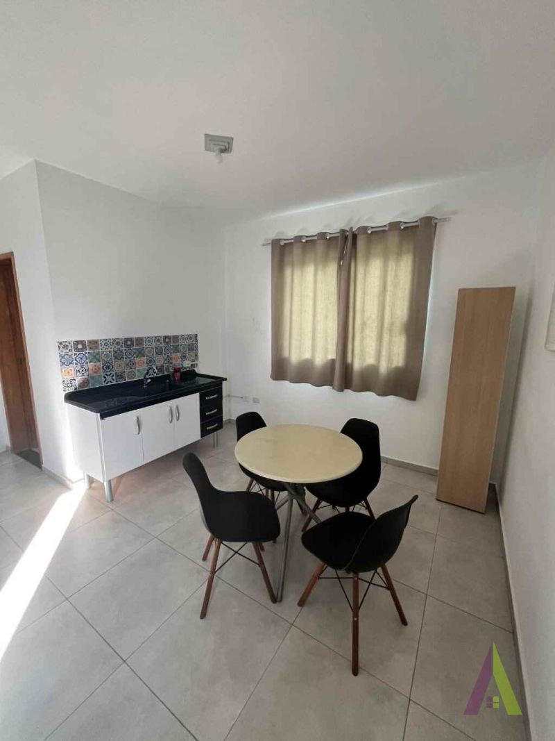Apartamento Mobiliado Próximo ao Centro de São Roque! 