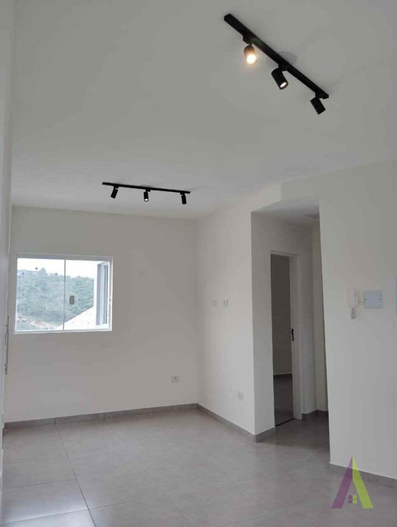 Apartamento Novo em Bairro Tradicional de  São Roque!