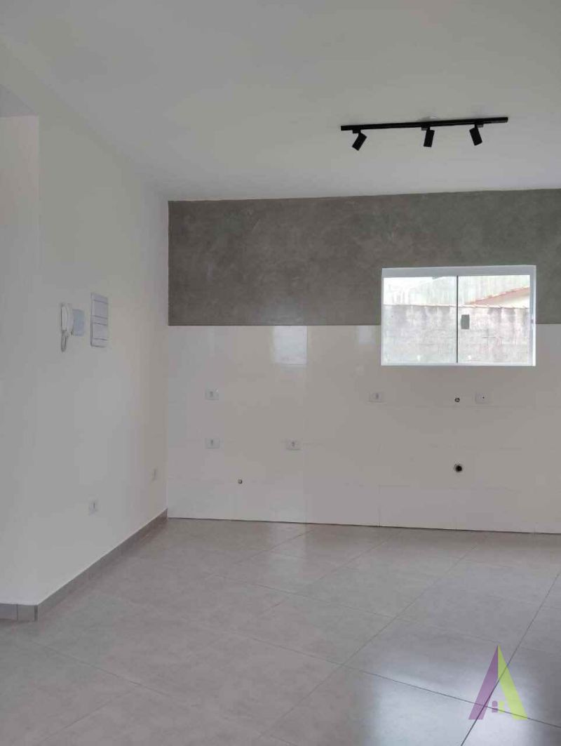 Apartamento Novo em Bairro Tradicional de  São Roque!