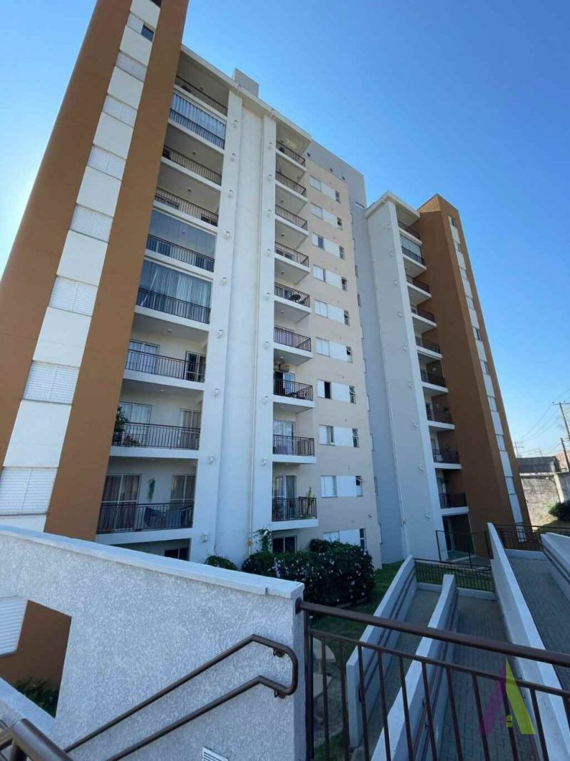 APARTAMENTO EM CONDOMÍNIO CLUBE DE SÃO R...
