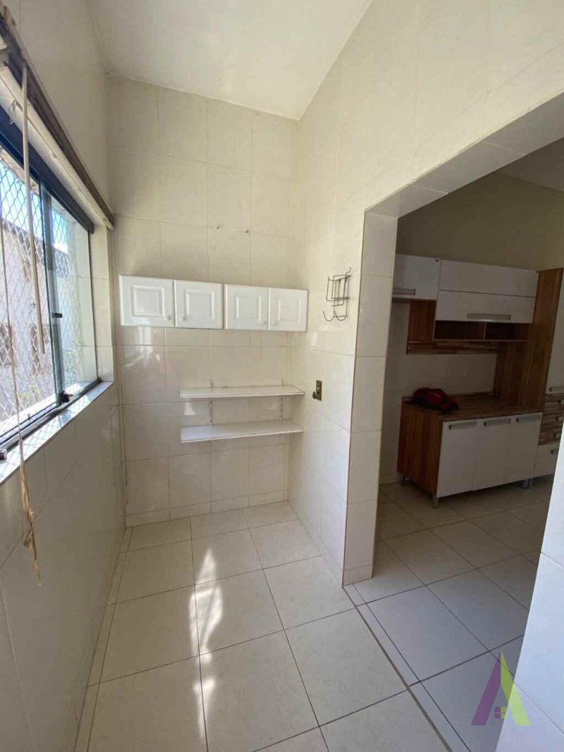 Apartamento com Sacada Próximo ao Centro de São Roque! 