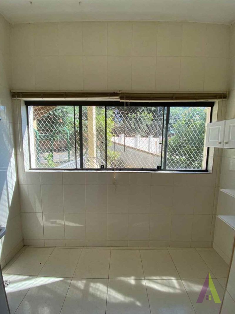 Apartamento com Sacada Próximo ao Centro de São Roque! 