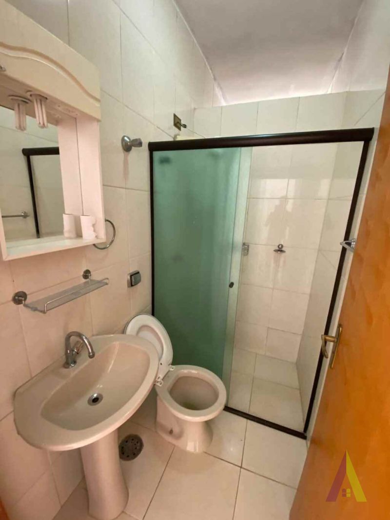 Apartamento com Sacada Próximo ao Centro de São Roque! 