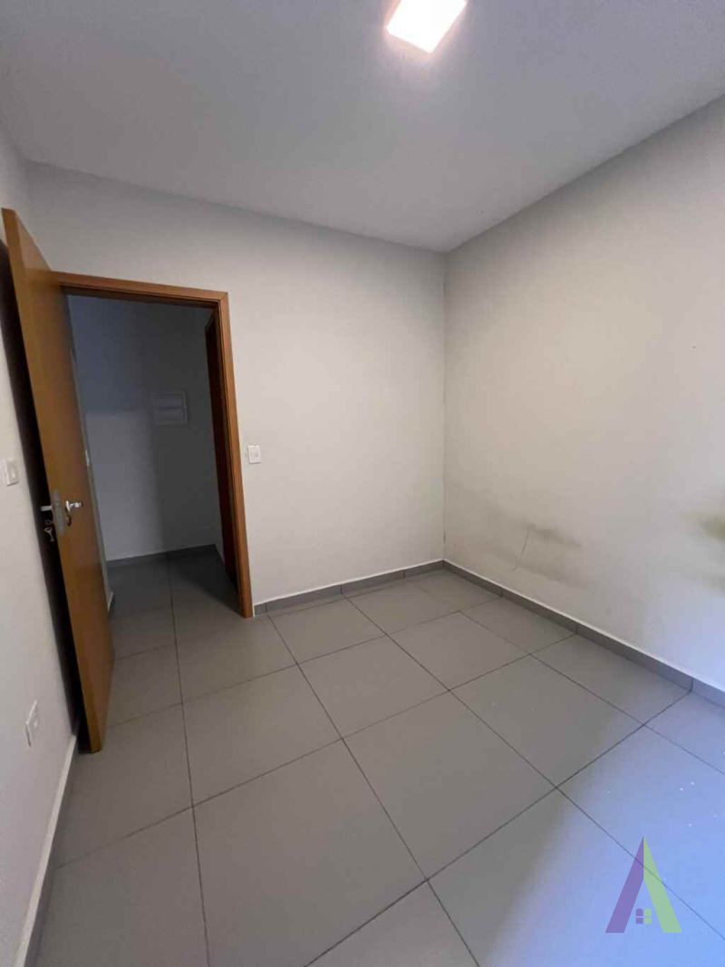  Apartamento em Bairro Tradicional de São Roque!