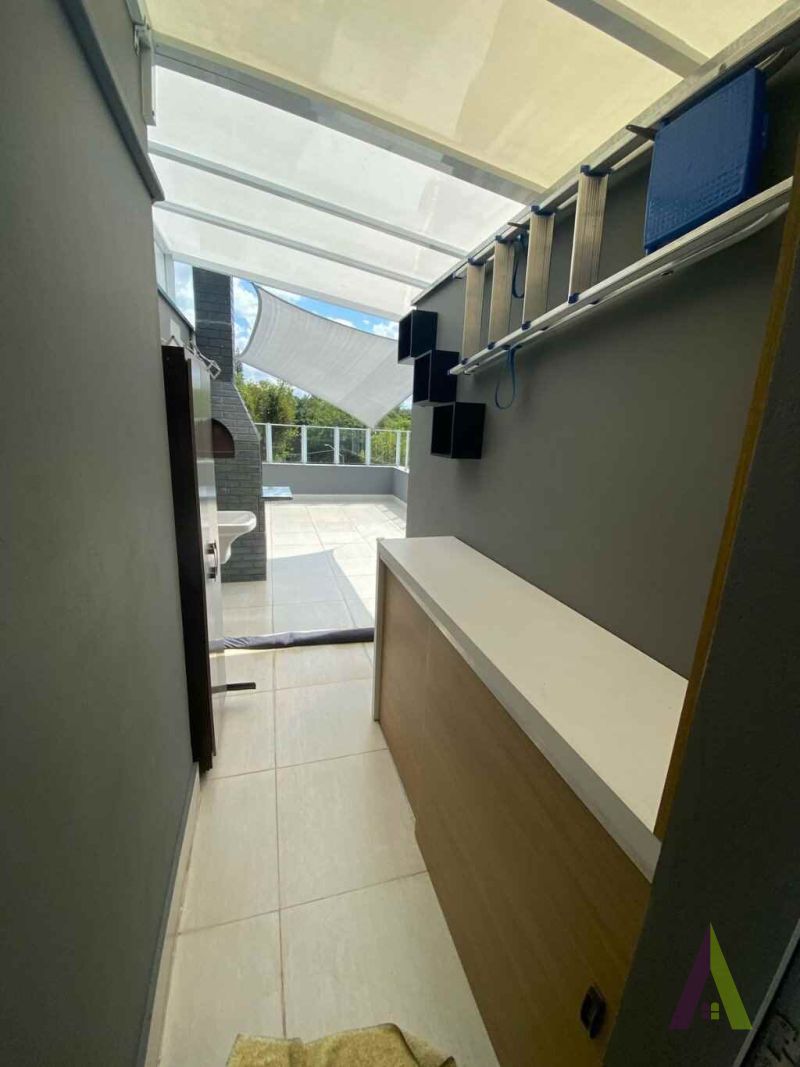 Apartamento Mobiliado em Bairro Tradicional de São Roque! 