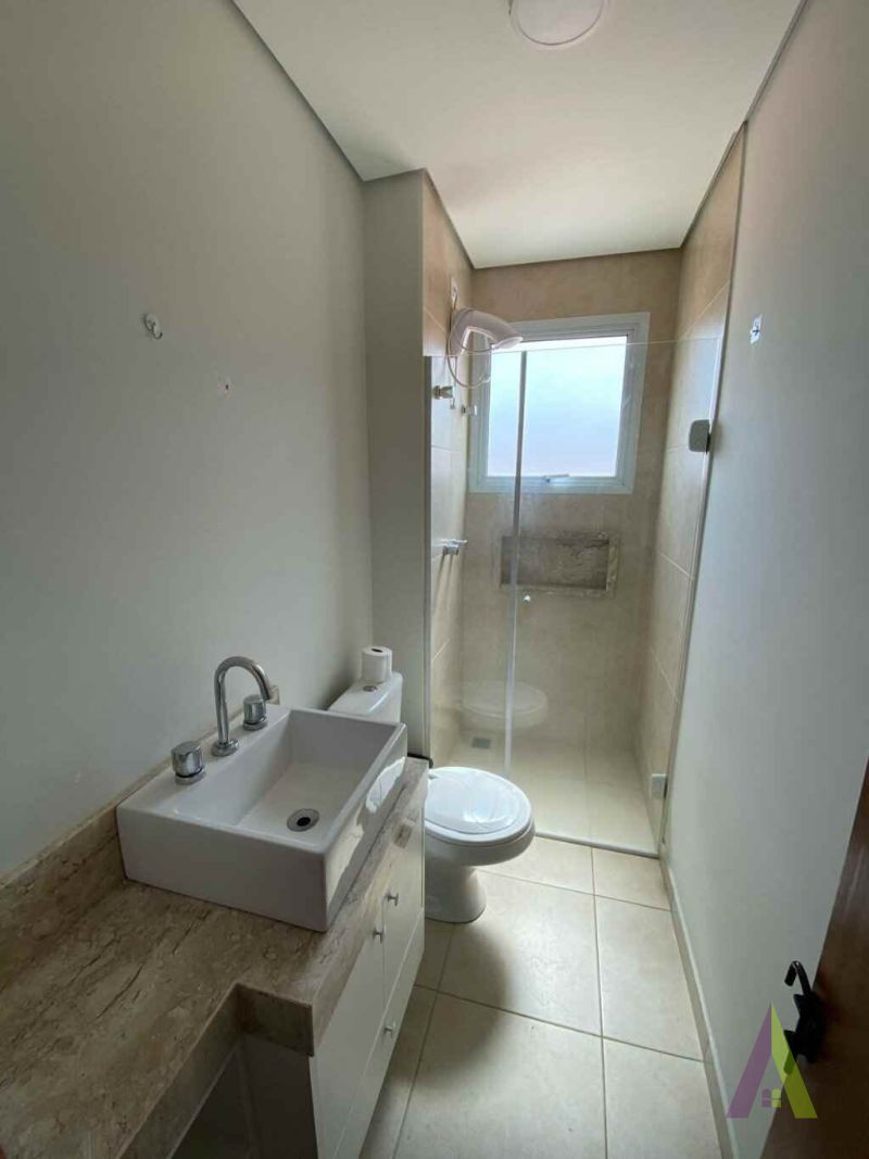 Apartamento com Elevador em São Roque!