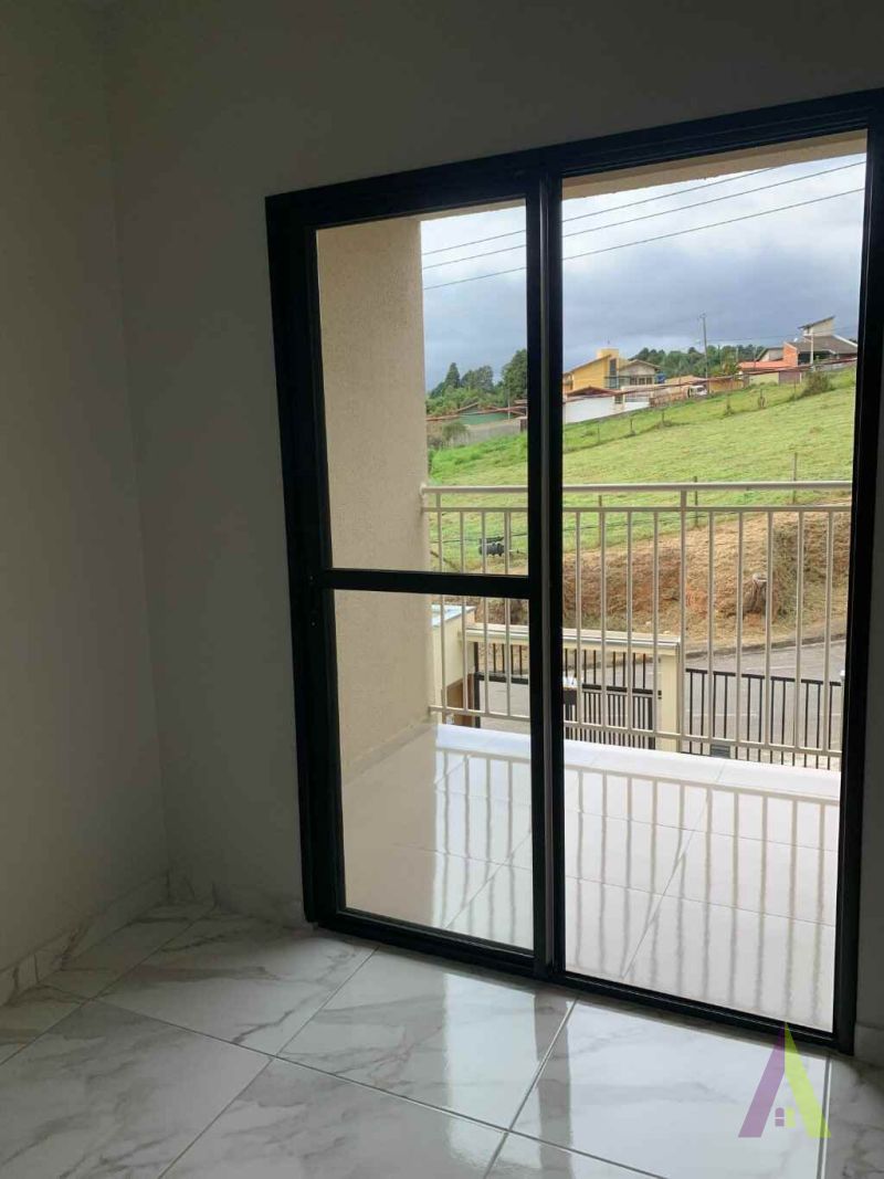 Apartamento Amplo em São Roque!