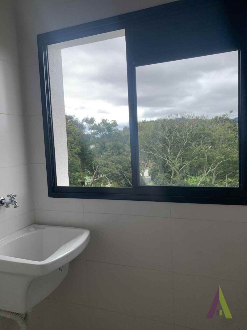 Apartamento Amplo em São Roque!