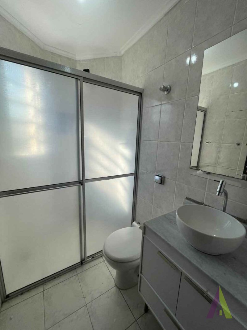 Apartamento no Centro de São Roque!