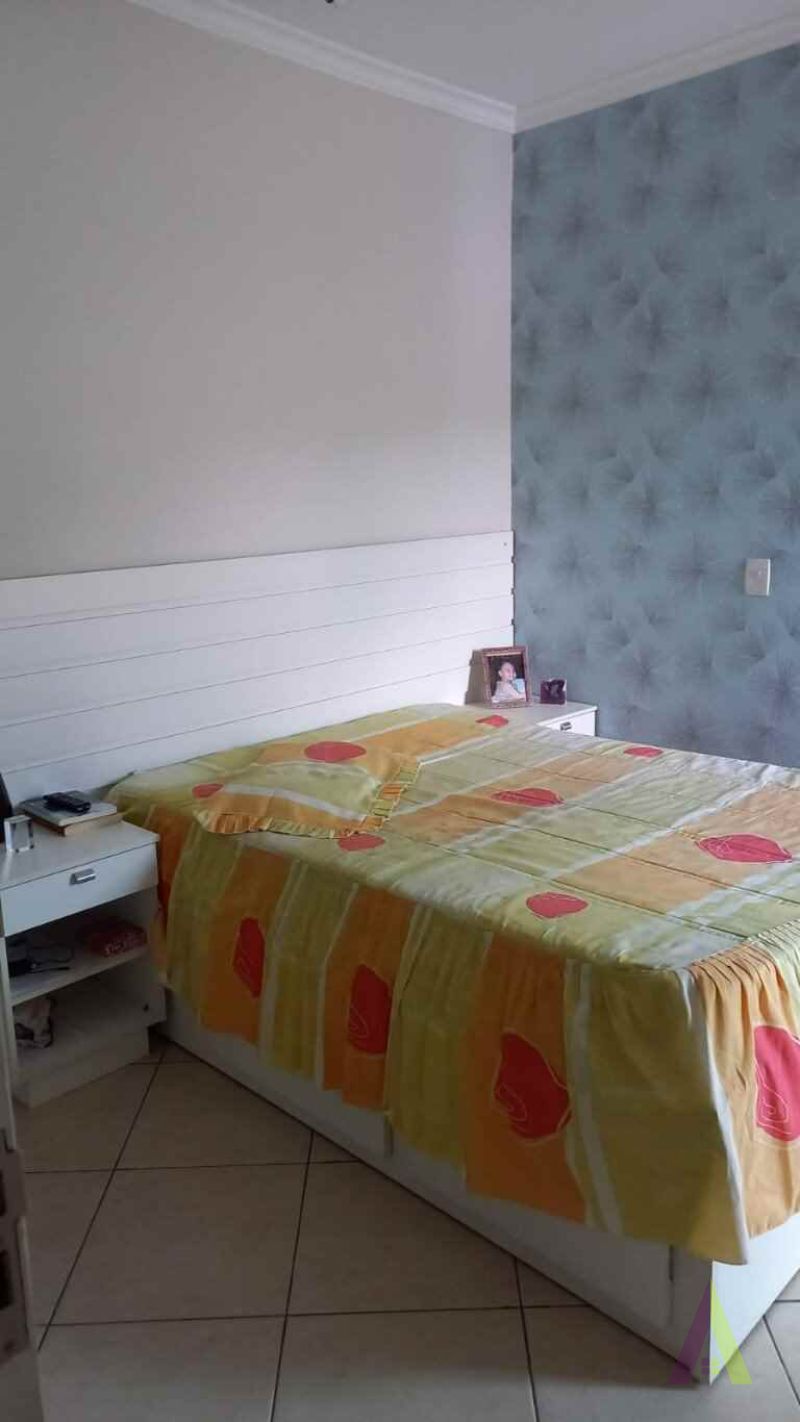 Apartamento Semi  Mobiliado no Centro de São Roque!