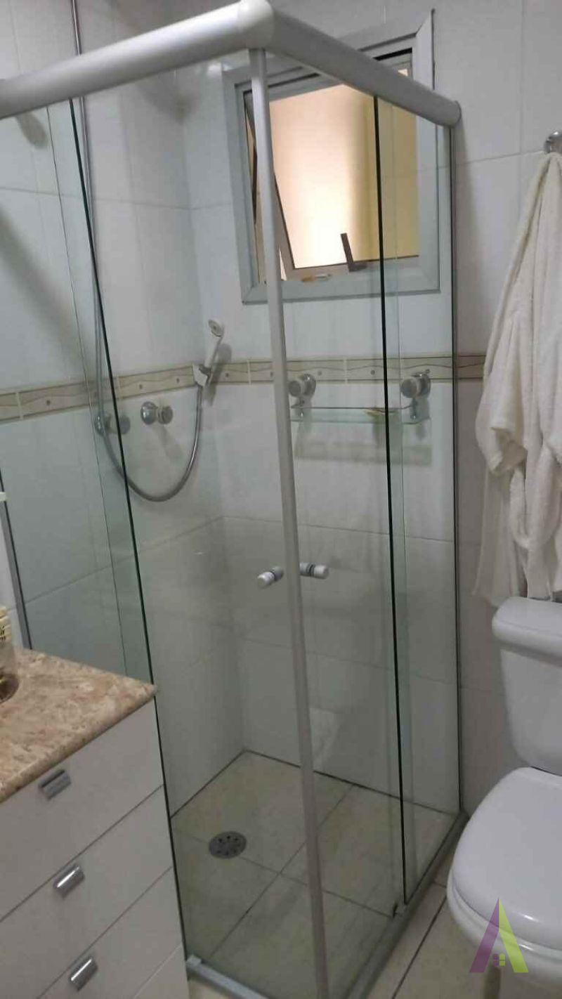 Apartamento Semi  Mobiliado no Centro de São Roque!