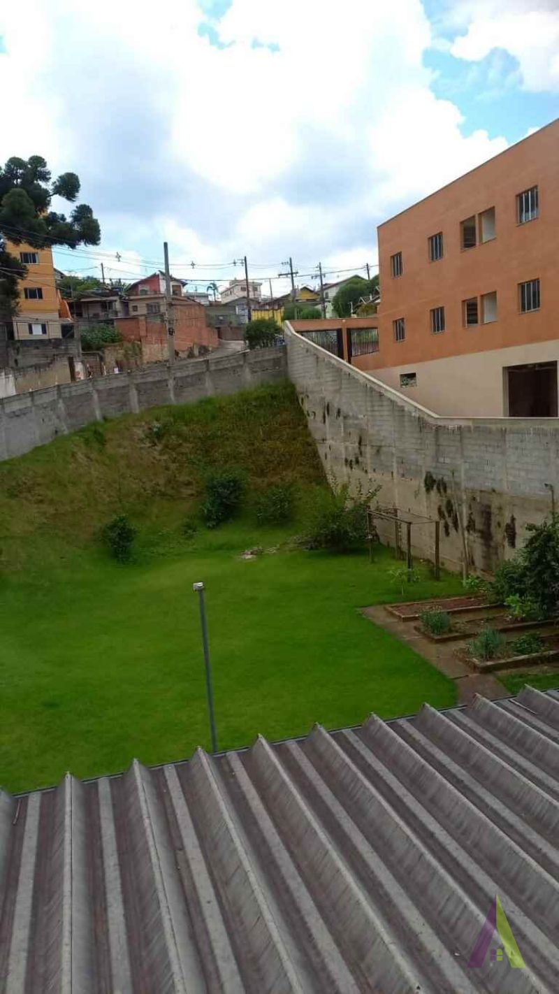 Apartamento Semi  Mobiliado no Centro de São Roque!