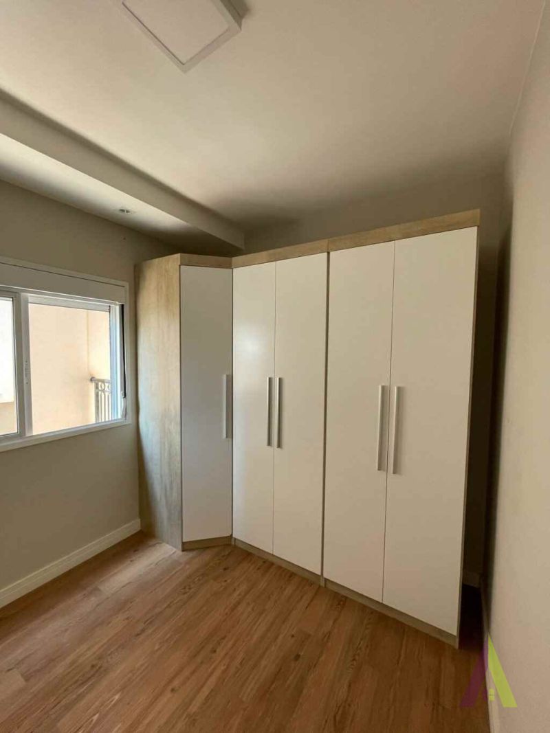 Apartamento Rico em Planejados  em Condomínio Clube em São Roque!