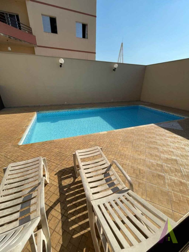 Apartamento no Centro de São Roque!