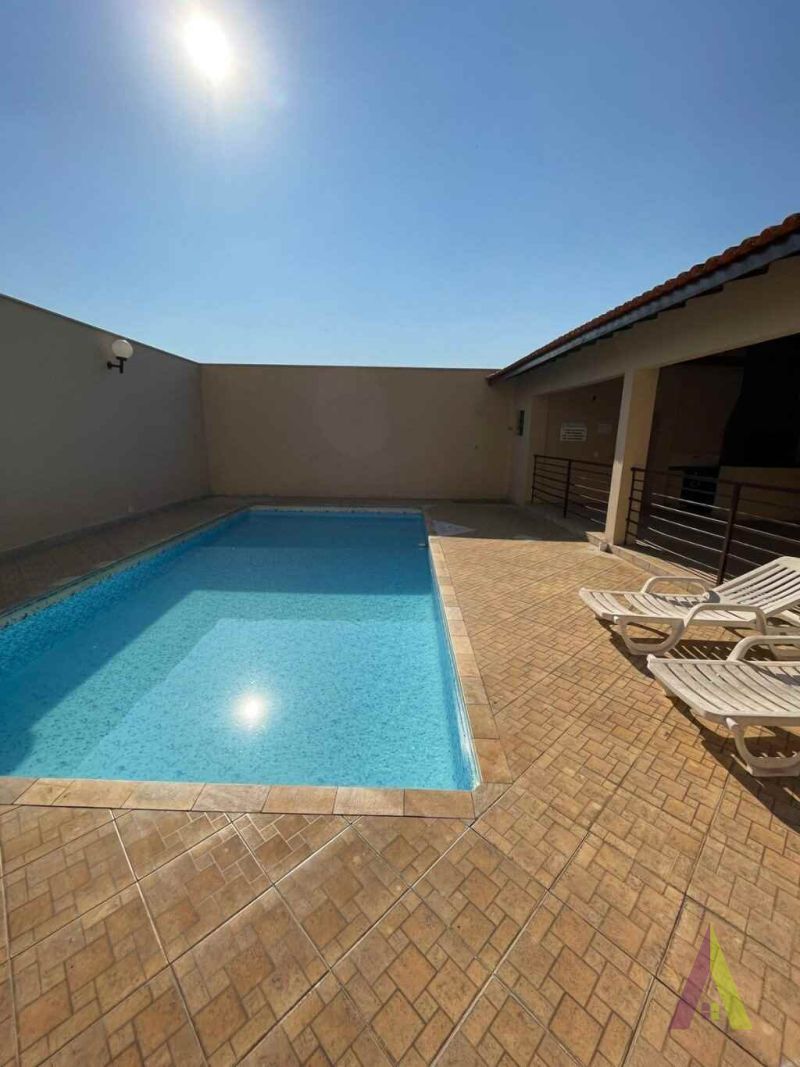 Apartamento no Centro de São Roque!