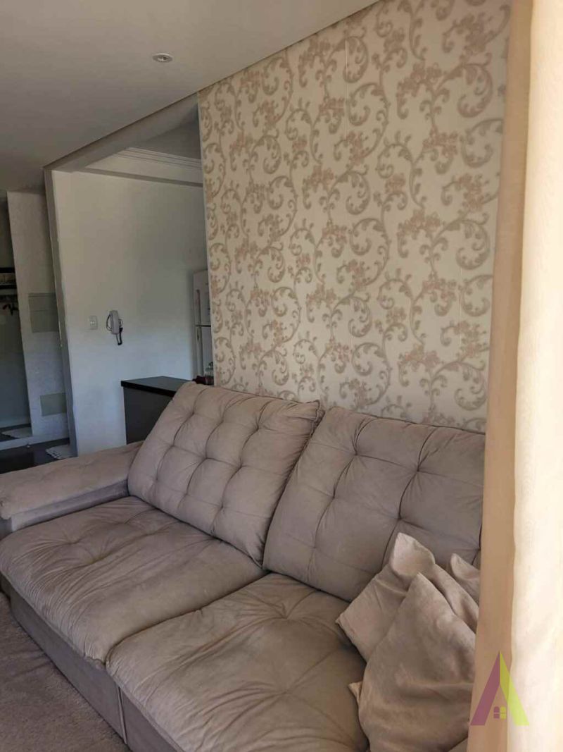 Apartamento em Condomínio Clube de São Roque!
