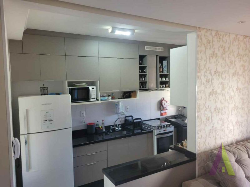Apartamento em Condomínio Clube de São Roque!