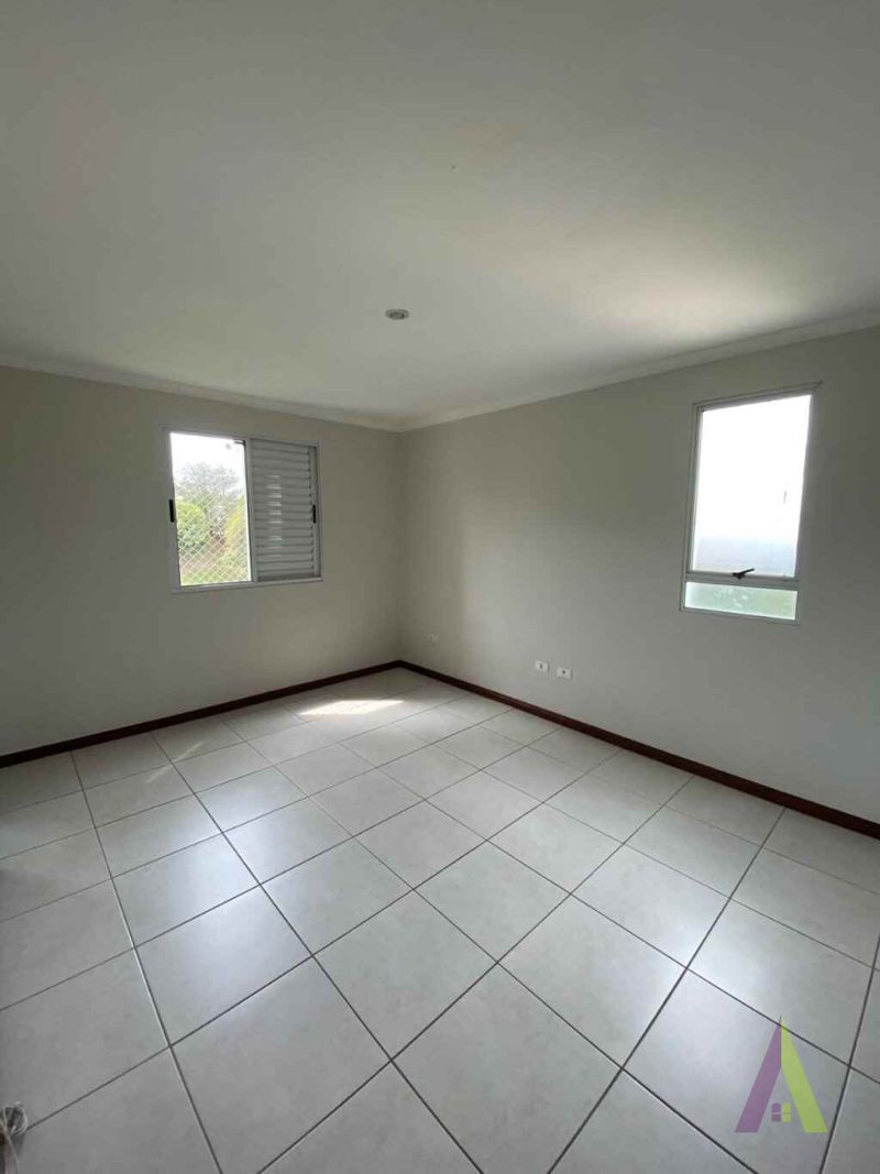 Apartamento Duplex no Centro de SÃ£o Roque 
