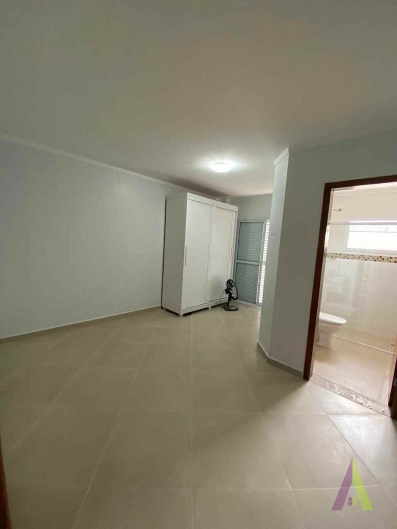 Apartamento no Centro de São Roque!