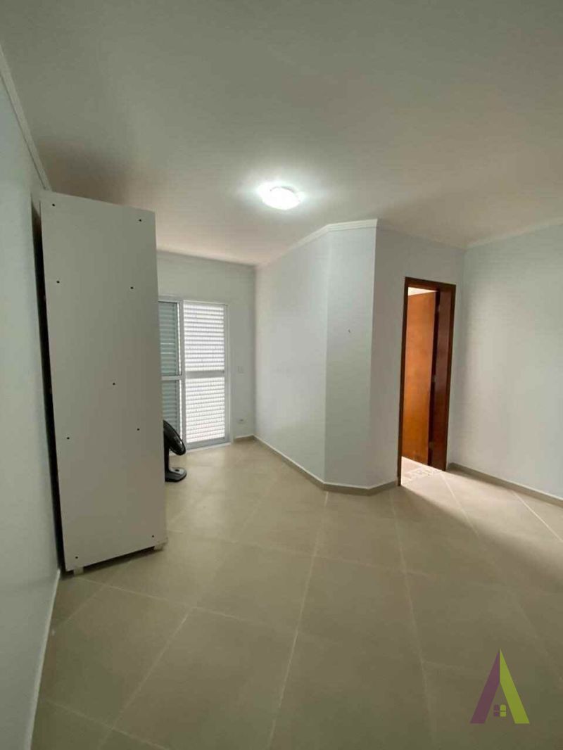 Apartamento no Centro de São Roque!