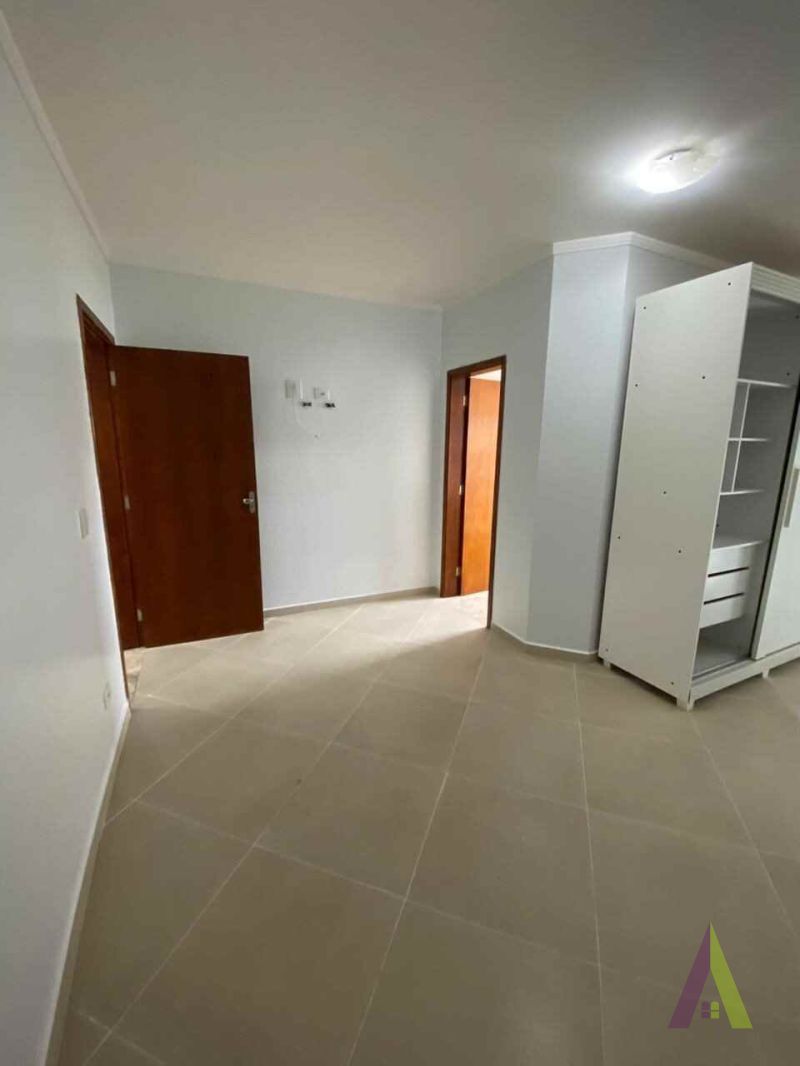 Apartamento no Centro de São Roque!