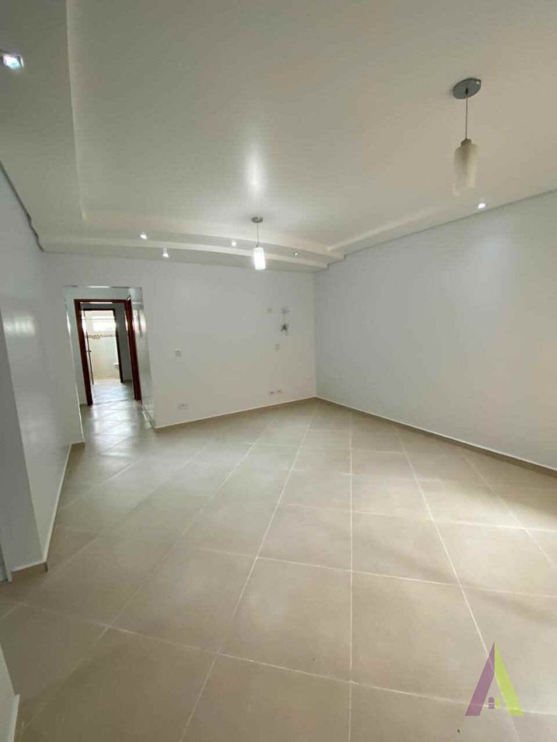 Apartamento no Centro de São Roque!