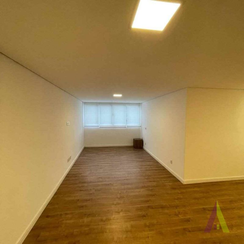 Apartamento com Sala de Jantar Integrada em São Roque!