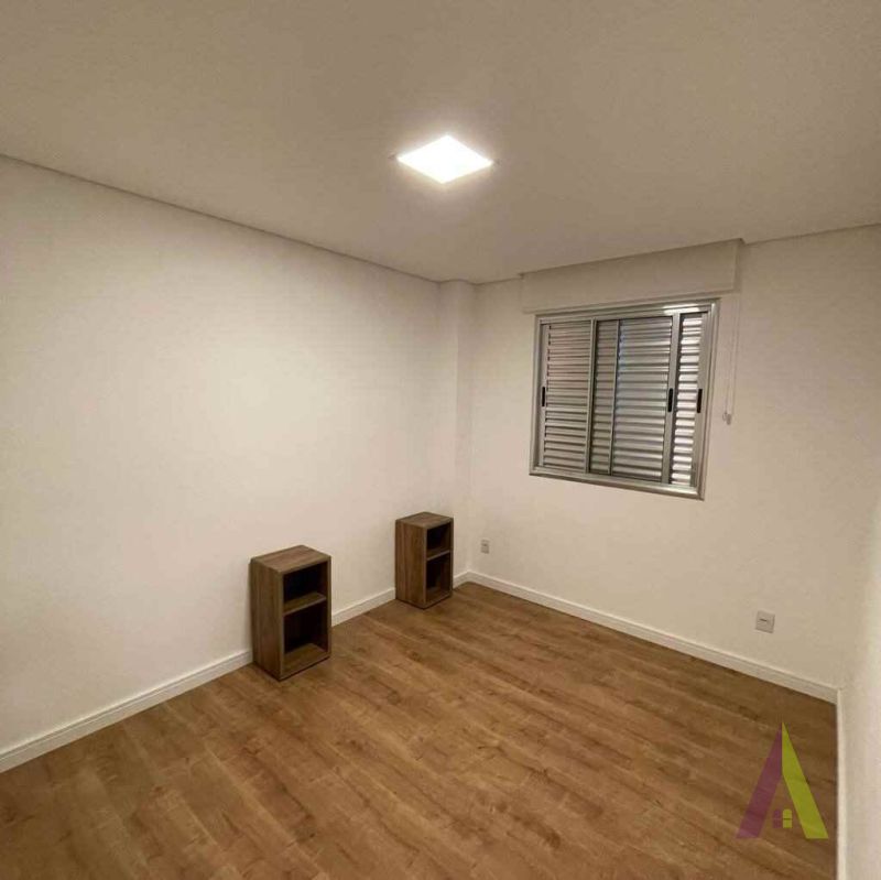 Apartamento com Sala de Jantar Integrada em São Roque!