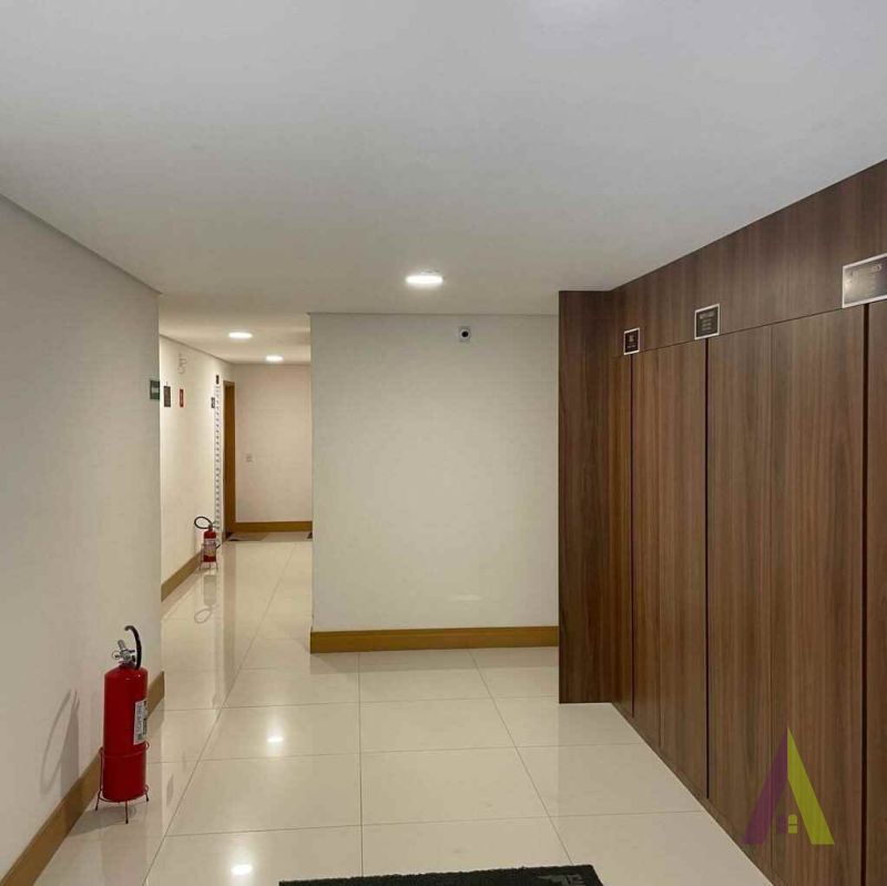 Apartamento com Sala de Jantar Integrada em São Roque!