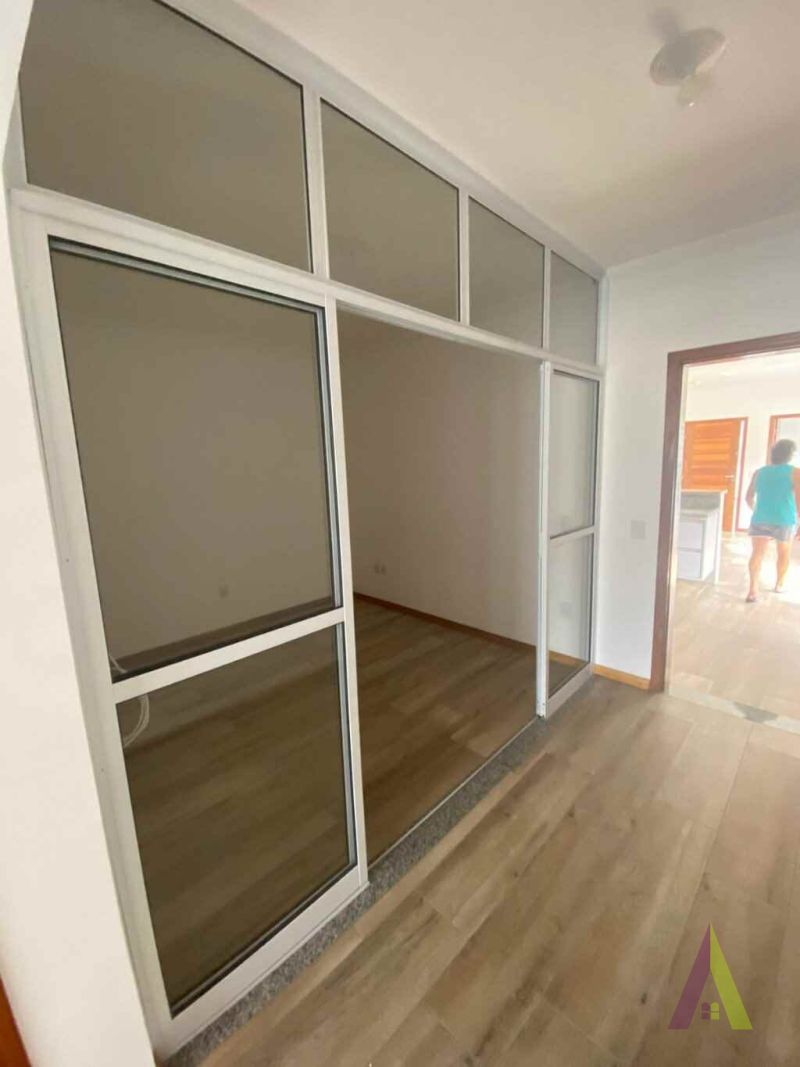  Apartamento Amplo no Centro da Cidade de São Roque!